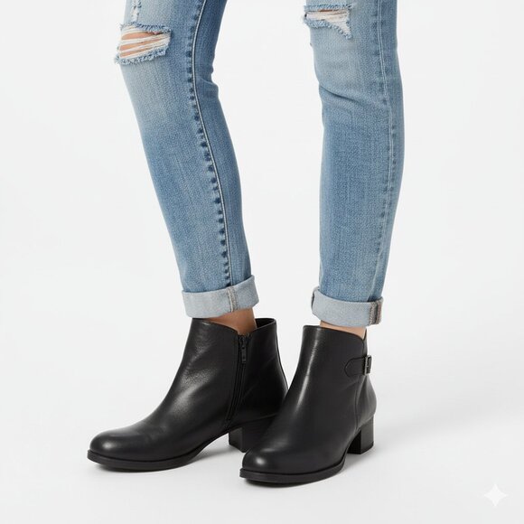 Born Shoes - Børn Black Leather Ankle Boots Booties | Size 7 | Comfort Zip-Up